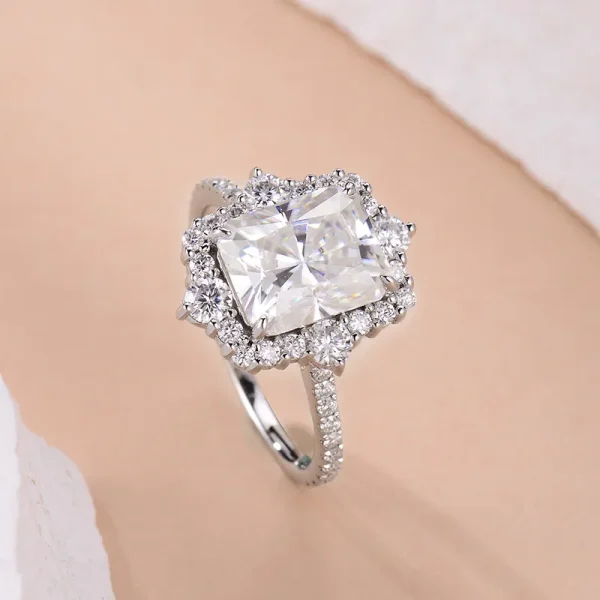 Moissanite Halo 4.0carat Radiant Diamond Ring